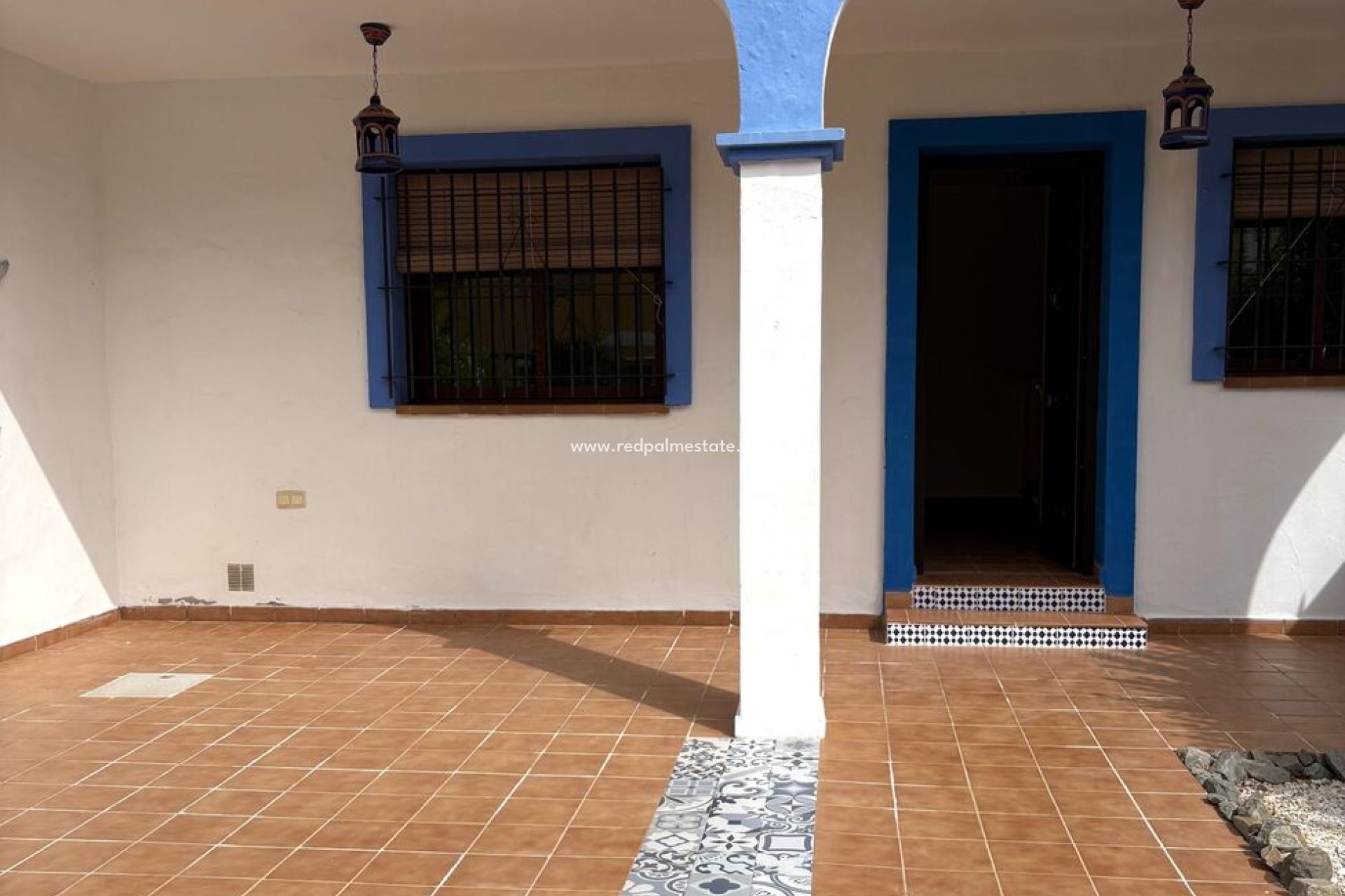 Videresalg - Virksomhet -
San Javier - Roda