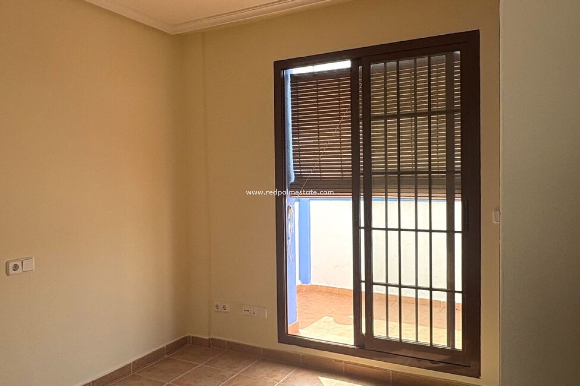 Videresalg - Virksomhet -
San Javier - Roda