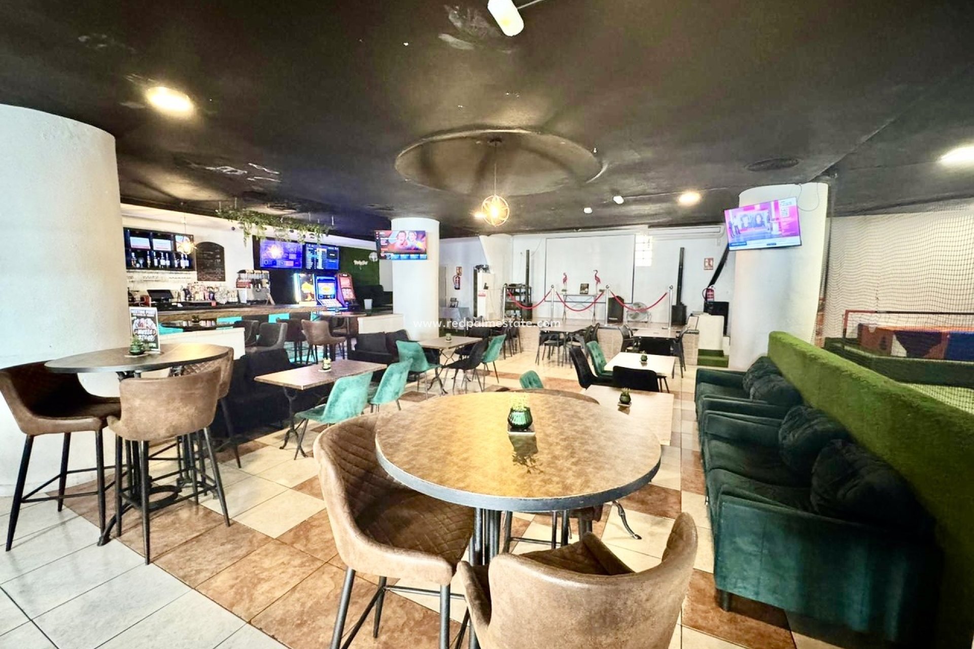 Videresalg - Virksomhet -
San Miguel de Salinas - Inland