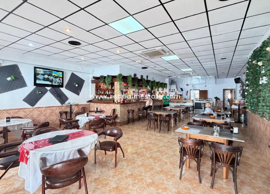 Videresalg - Virksomhet -
Torrevieja - Centro Torrevieja