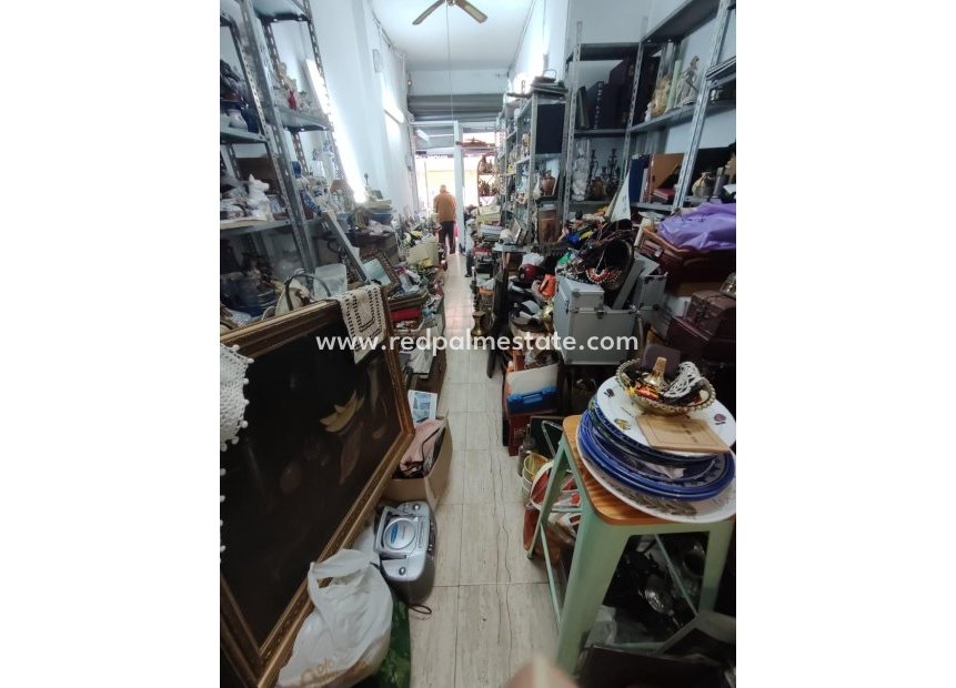 Videresalg - Virksomhet -
Torrevieja - Centro Torrevieja