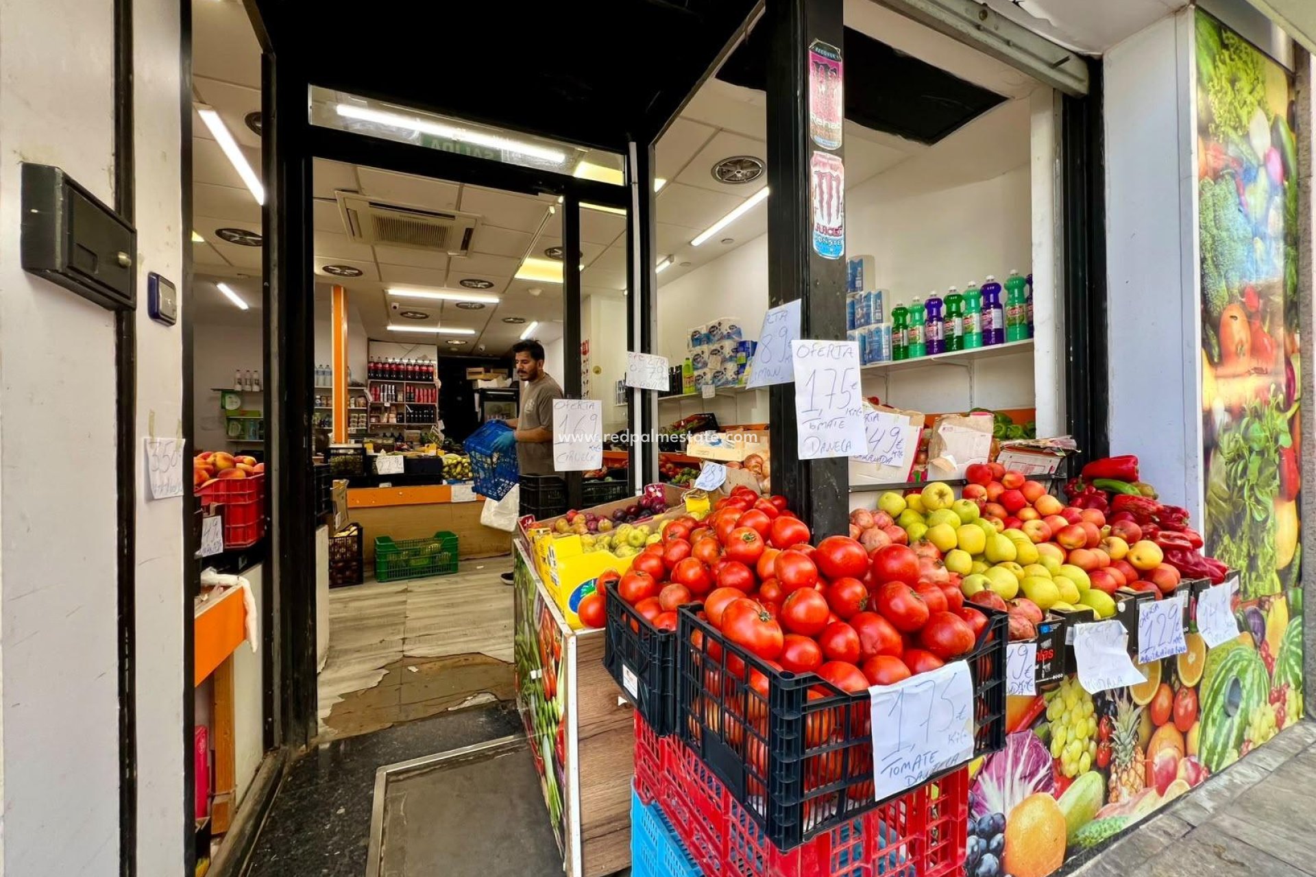 Videresalg - Virksomhet -
Torrevieja - Centro Torrevieja