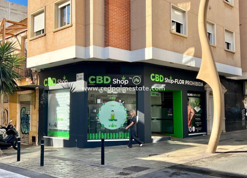 Videresalg - Virksomhet -
Torrevieja - Centro Torrevieja