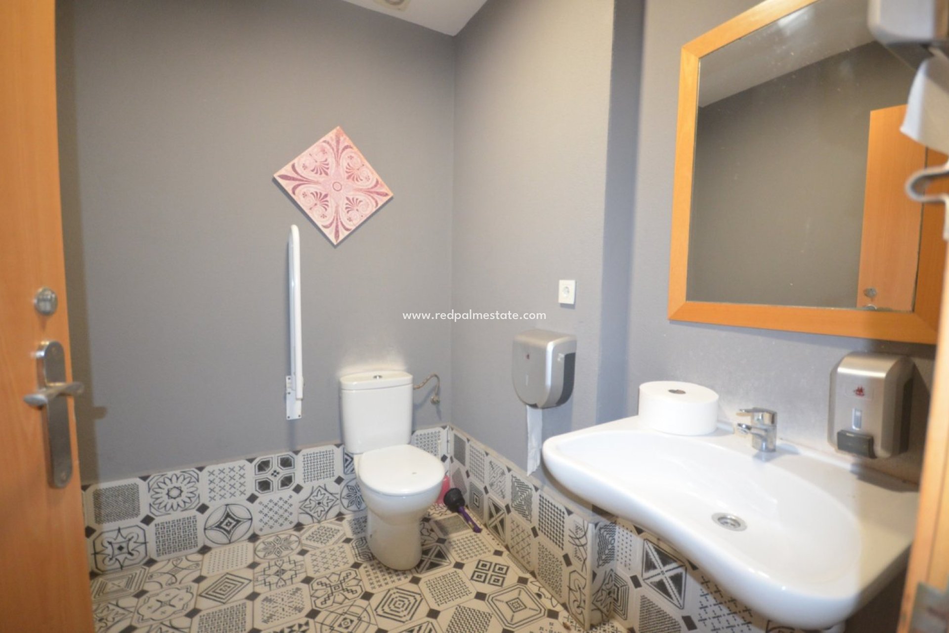 Videresalg - Virksomhet -
Torrevieja - Centro Torrevieja