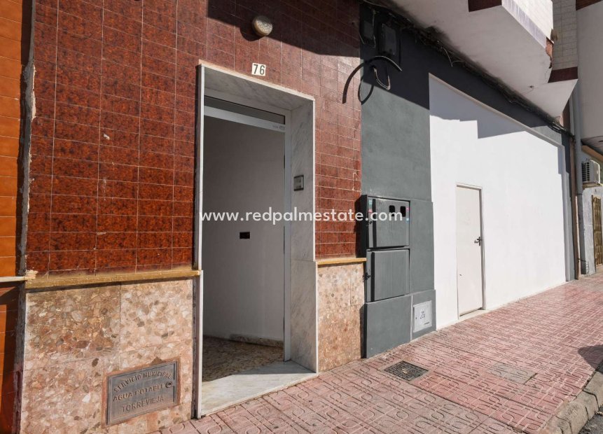 Videresalg - Virksomhet -
Torrevieja - Centro Torrevieja