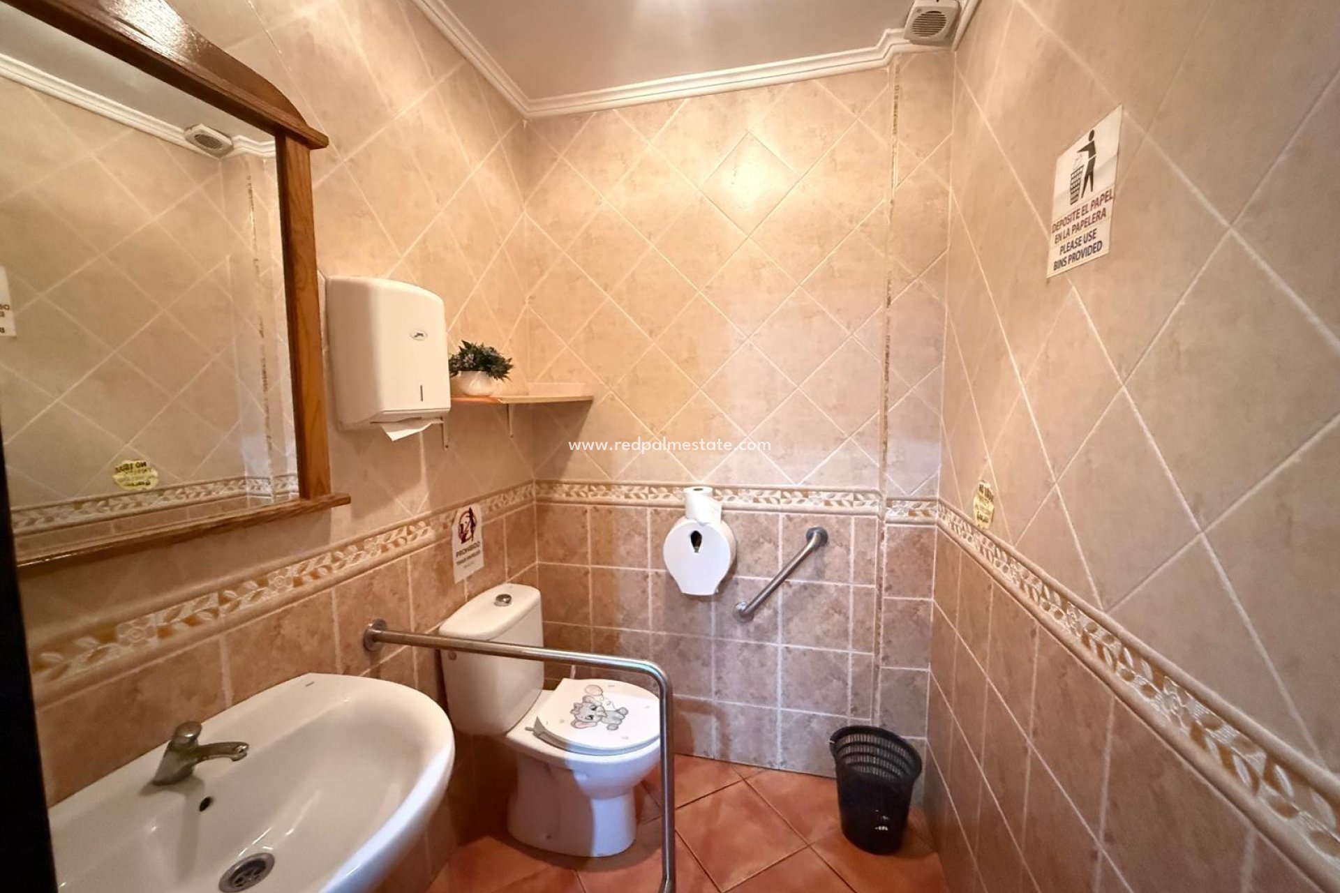 Videresalg - Virksomhet -
Torrevieja - Centro Torrevieja