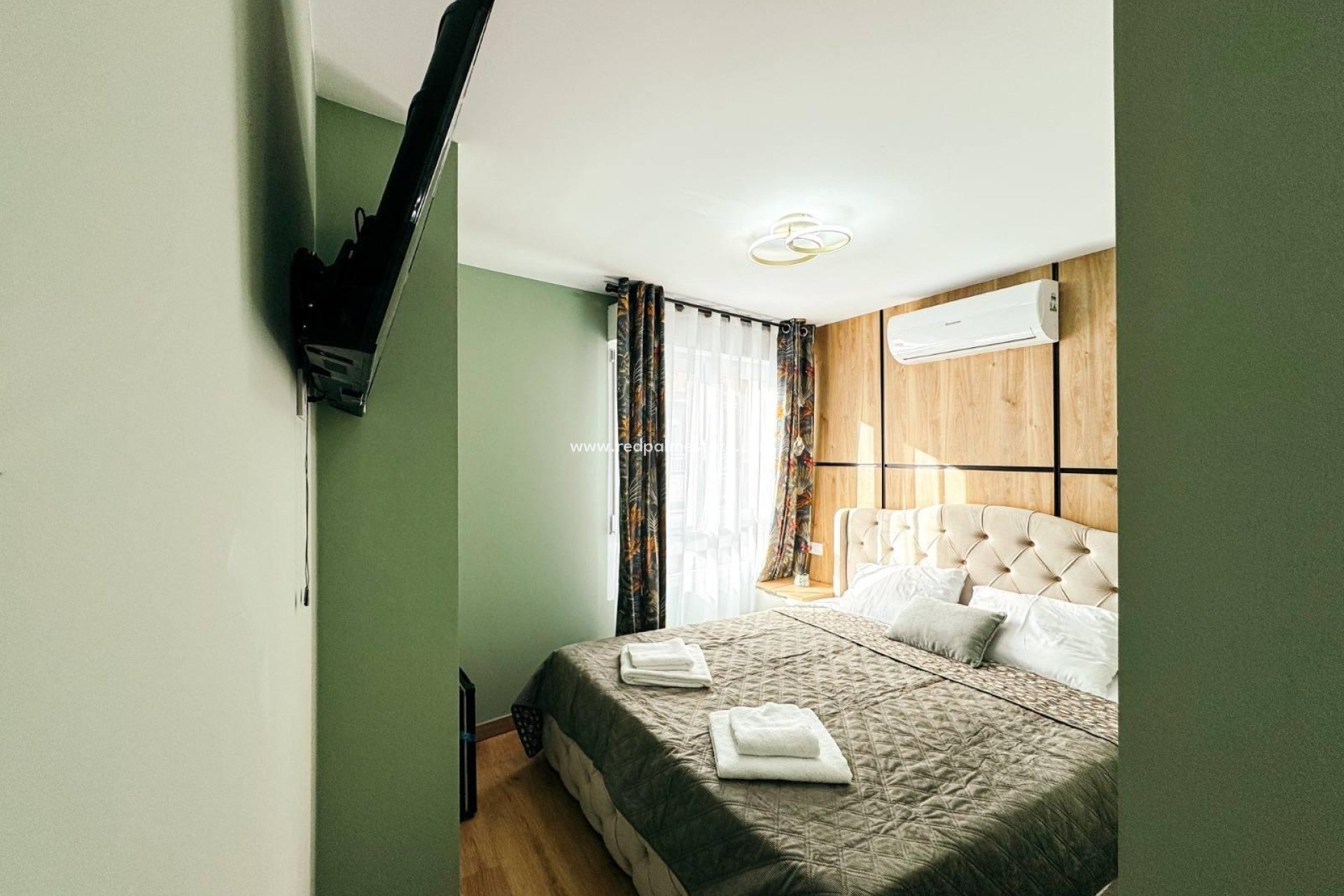 Videresalg - Virksomhet -
Torrevieja - Centro Torrevieja