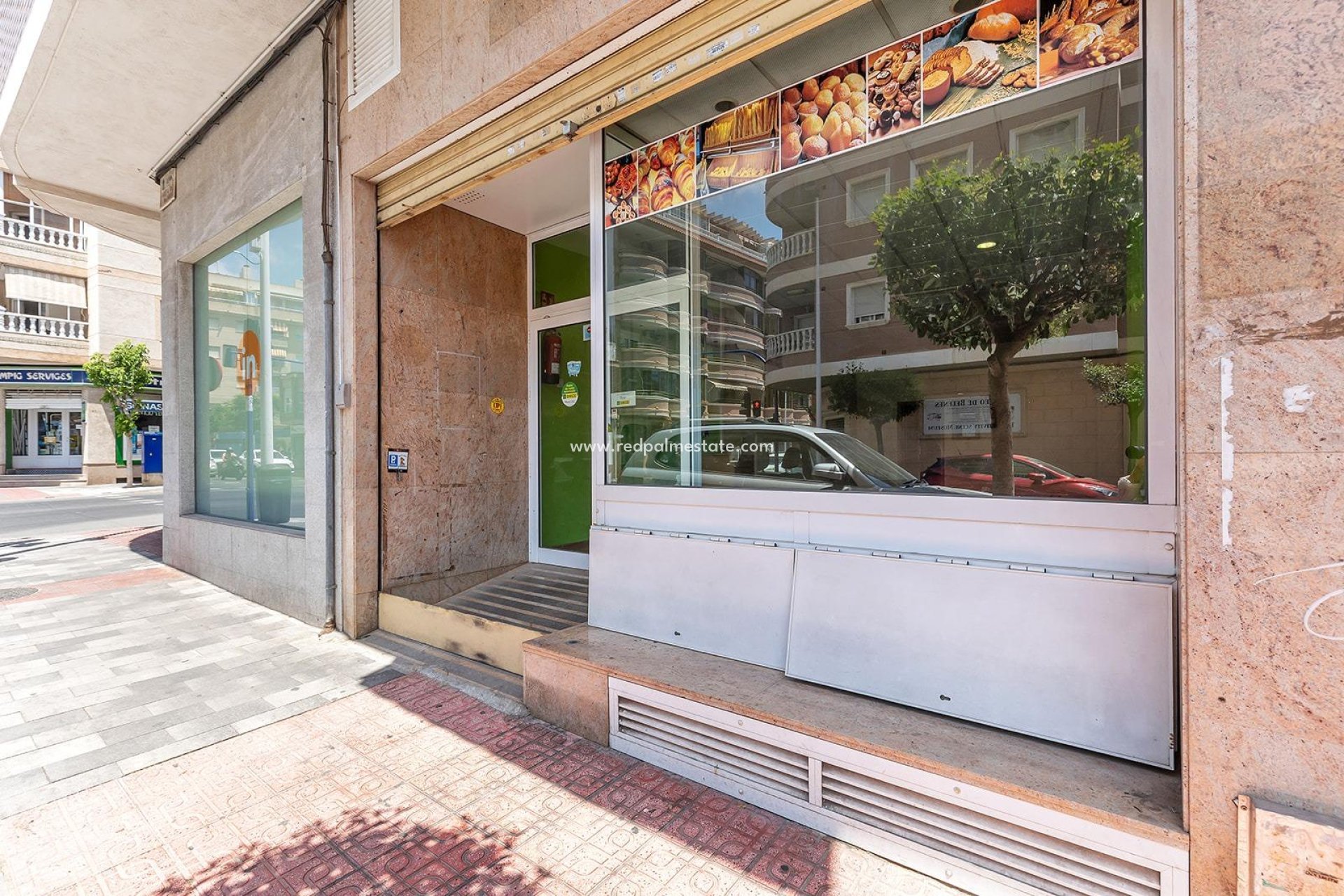 Videresalg - Virksomhet -
Torrevieja - Centro Torrevieja