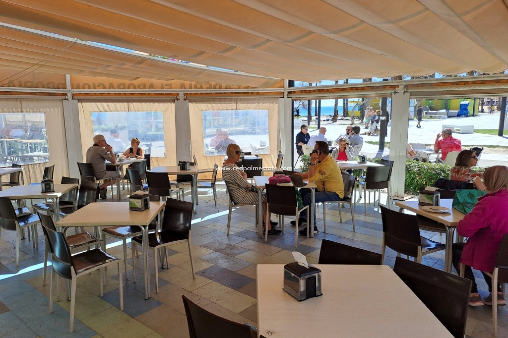 Videresalg - Virksomhet -
Torrevieja - La Mata