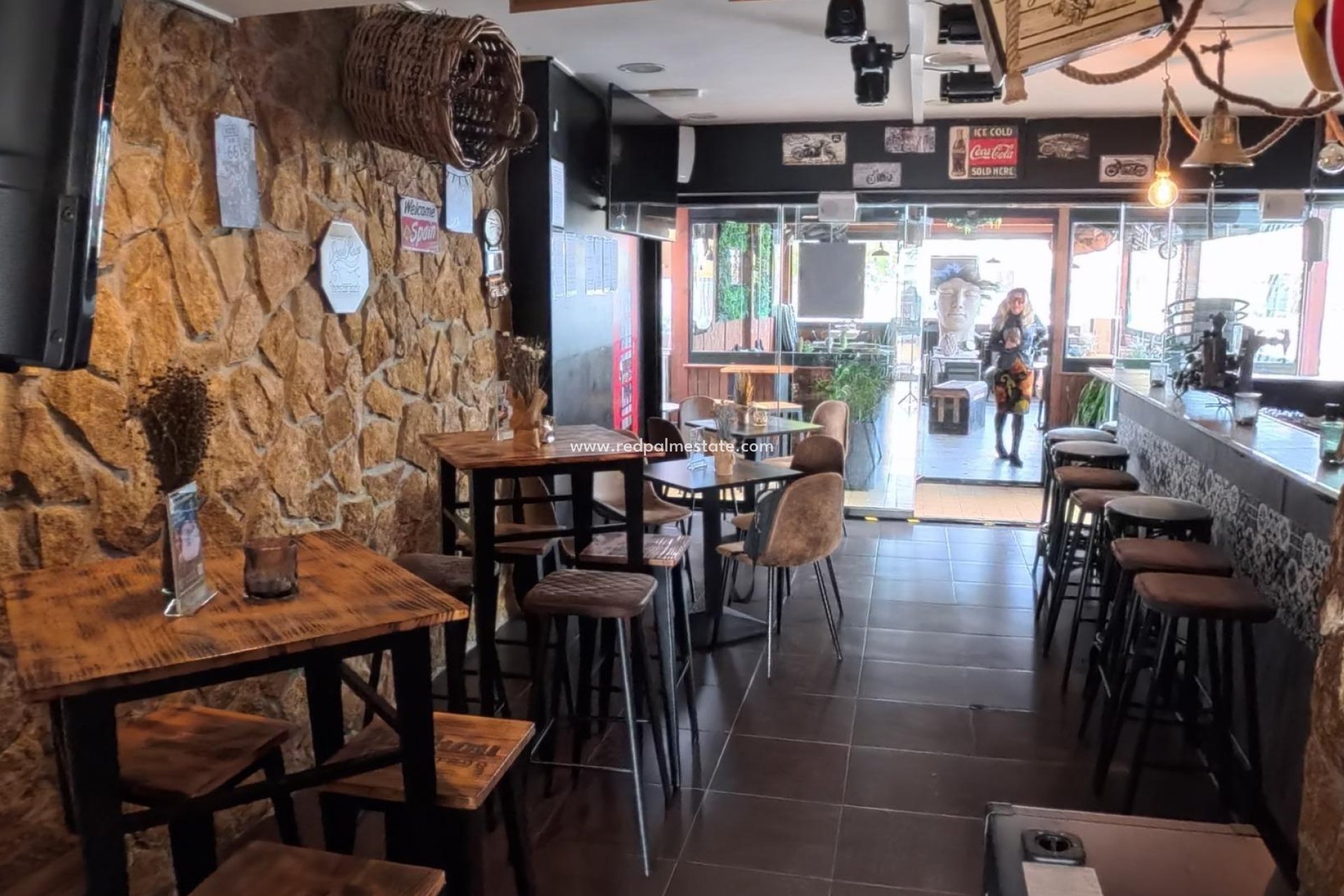 Videresalg - Virksomhet -
Torrevieja - La Siesta - El Salado - Torreta