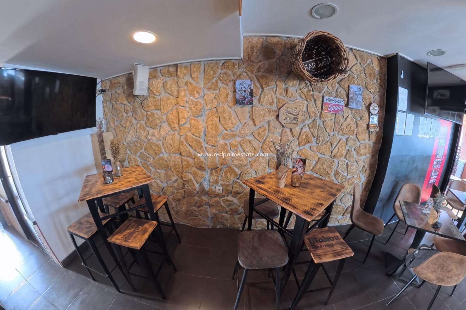 Videresalg - Virksomhet -
Torrevieja - La Siesta - El Salado - Torreta