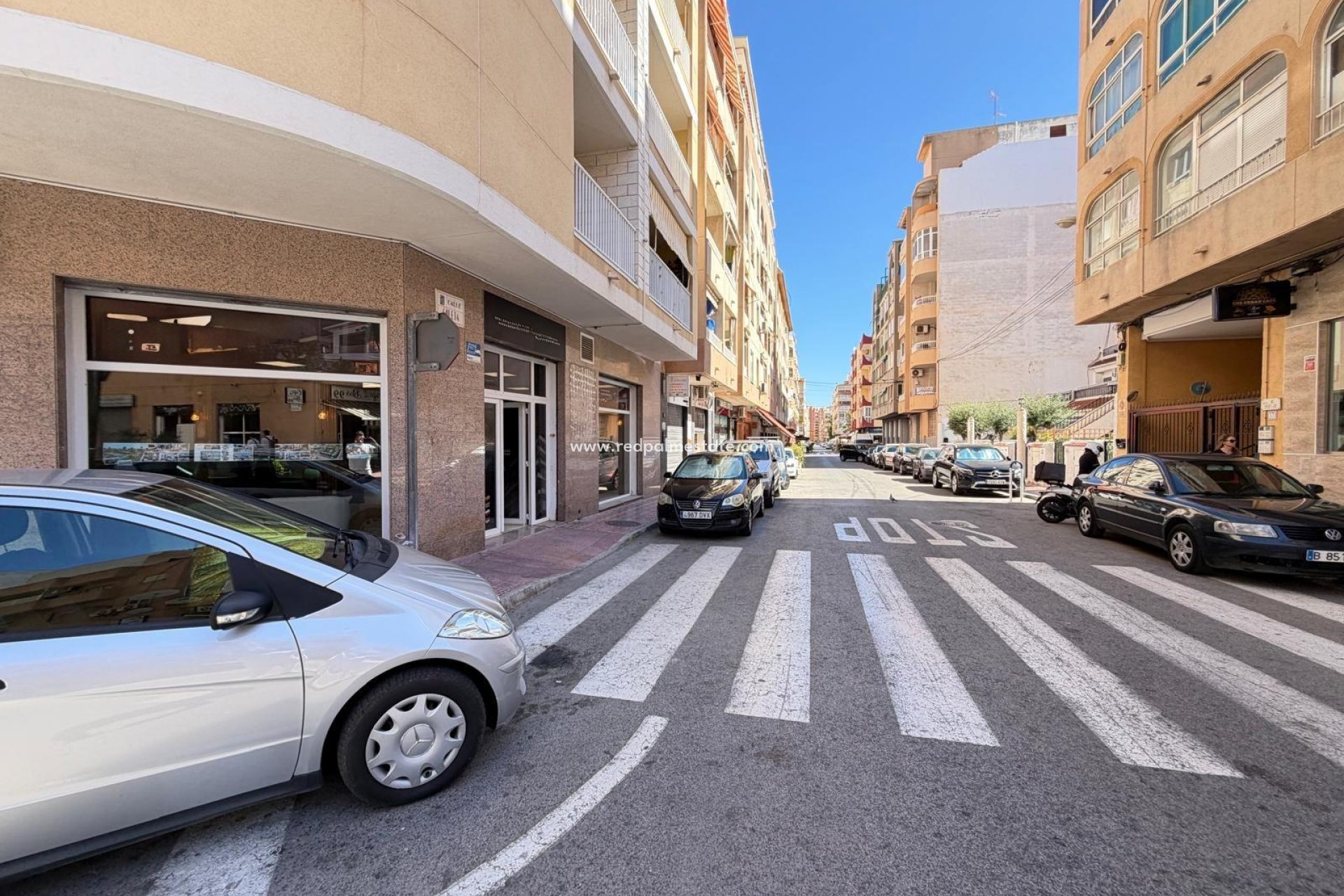 Videresalg - Virksomhet -
Torrevieja - Playa de los Locos