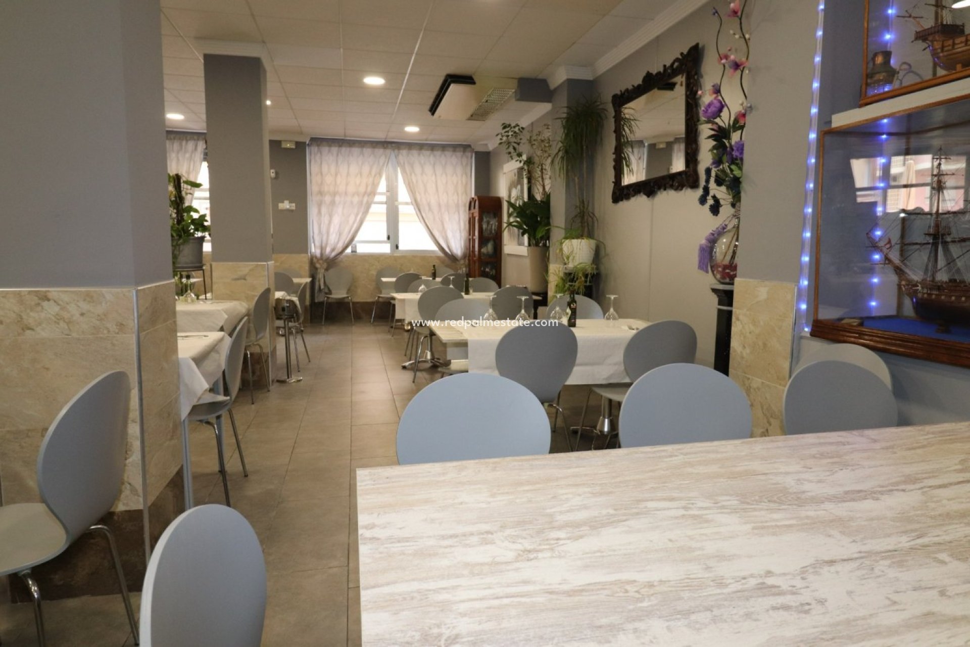 Videresalg - Virksomhet -
Torrevieja - Playa del Cura