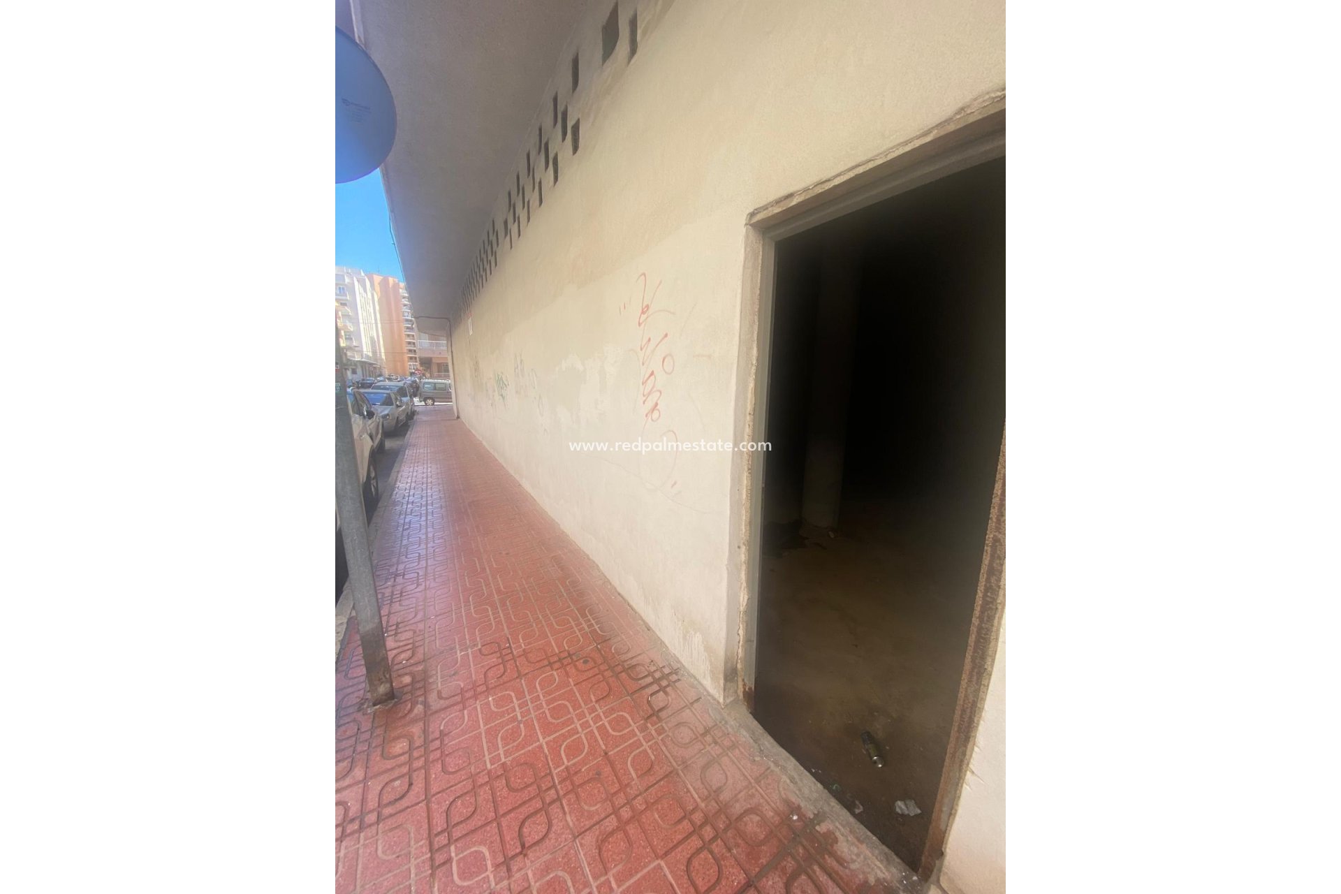 Videresalg - Virksomhet -
Torrevieja - Playa del Cura