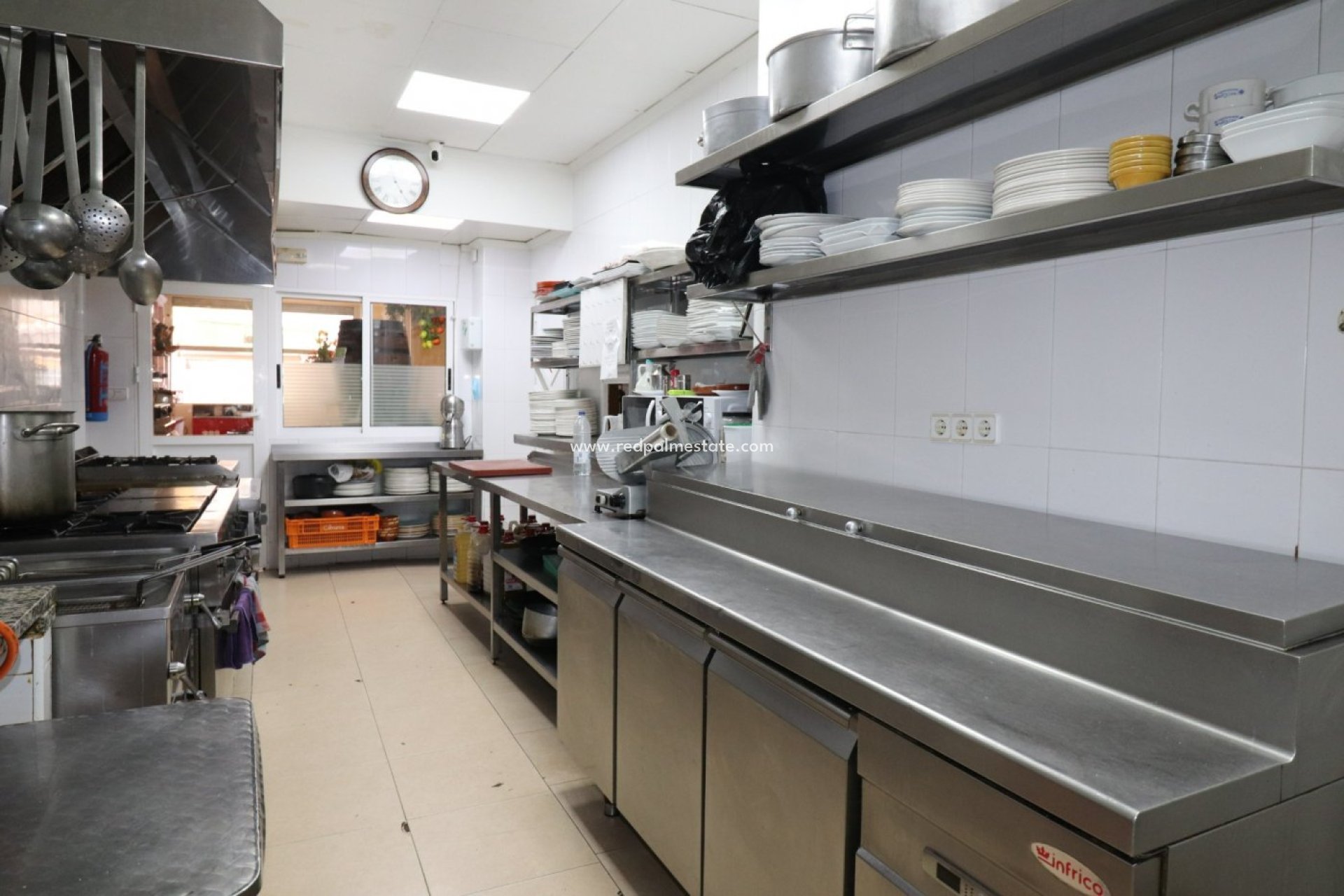 Videresalg - Virksomhet -
Torrevieja - Playa del Cura