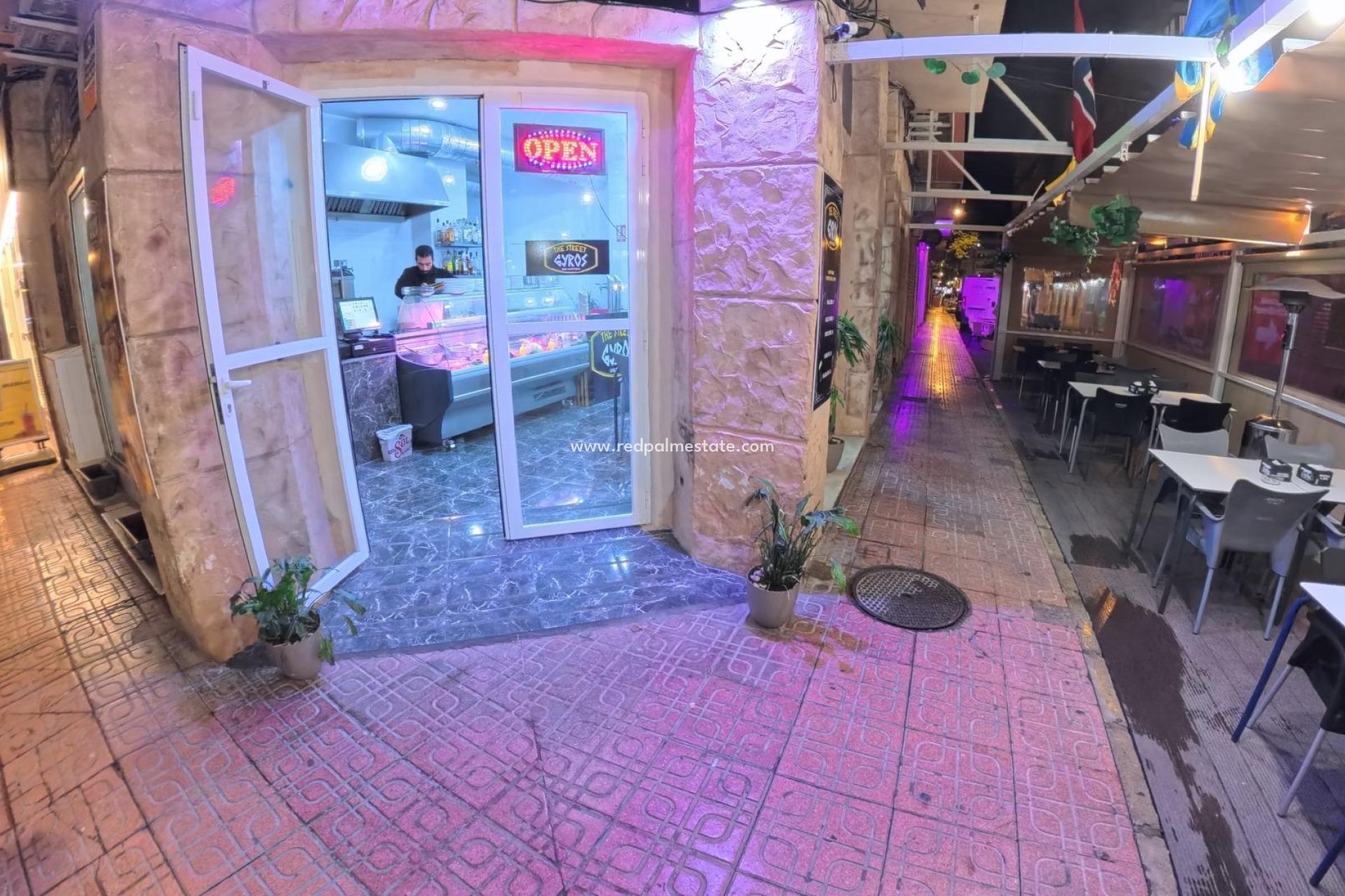 Videresalg - Virksomhet -
Torrevieja - Playa del Cura