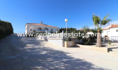 Villa - Återförsäljning -
            Algorfa - IN-40389