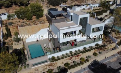Villa - Återförsäljning - Altea - Altea