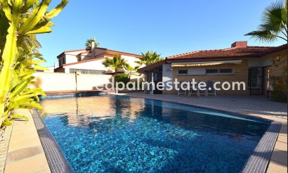 Villa - Återförsäljning - Cabo Roig - MUY CERCA DE LA PLAYA