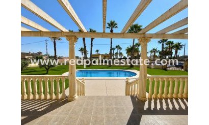 Villa - Återförsäljning - Catral - Costa Blanca