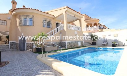 Villa - Återförsäljning - Ciudad Quesada - Costa Blanca