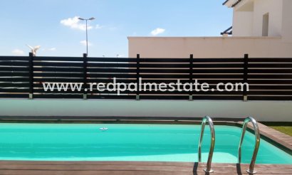 Villa - Återförsäljning - Cox - Cox