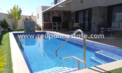 Villa - Återförsäljning - Daya Nueva - Costa Blanca