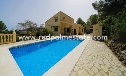 Villa - Återförsäljning - Denia - Costa Blanca