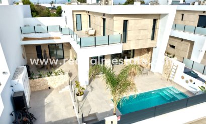 Villa - Återförsäljning - Dolores - Dolores