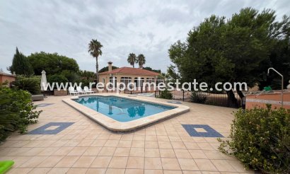 Villa - Återförsäljning -
            Dolores - MR2-29787