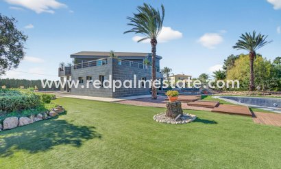 Villa - Återförsäljning - Elche - Elche