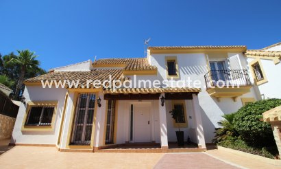 Villa - Återförsäljning - La Manga - Costa Calida