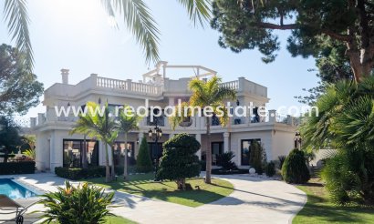 Villa - Återförsäljning - Orihuela Costa - Campoamor