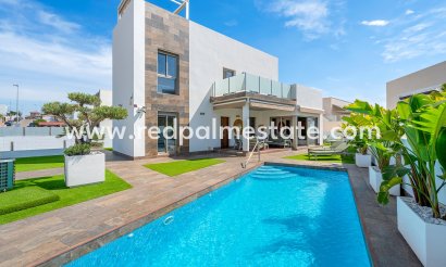 Villa - Återförsäljning - Orihuela Costa - Costa Blanca