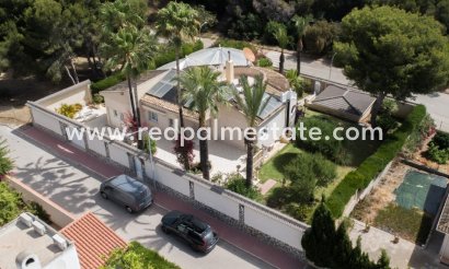 Villa - Återförsäljning - Orihuela Costa - Dehesa de campoamor