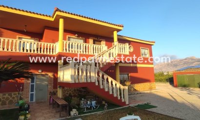 Villa - Återförsäljning - Orihuela Costa - Desamparados-hurchillo-torremendo