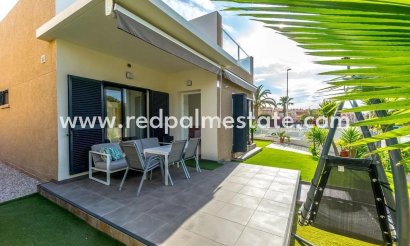 Villa - Återförsäljning - Orihuela Costa - La Zenia