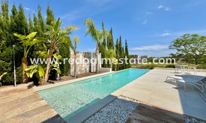 Villa - Återförsäljning - Orihuela Costa - Las Colinas Golf