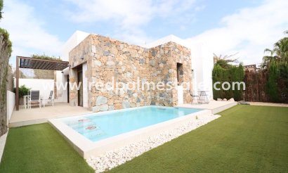 Villa - Återförsäljning - Orihuela Costa - Lomas de Cabo Roig
