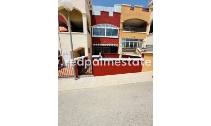 Villa - Återförsäljning - Orihuela Costa - Los altos