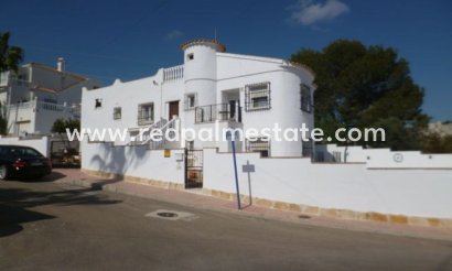 Villa - Återförsäljning -
            Orihuela Costa - MR2-19335