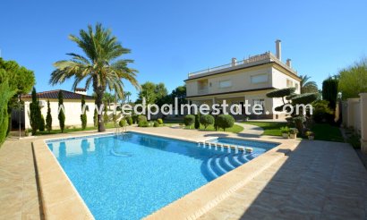 Villa - Återförsäljning -
            Orihuela Costa - MR2-81049