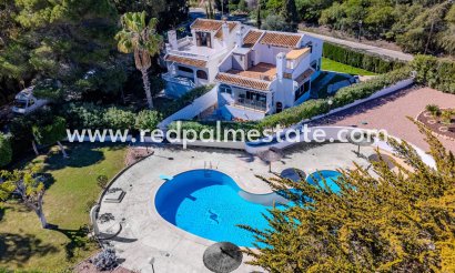 Villa - Återförsäljning -
            Orihuela Costa - MY-14068