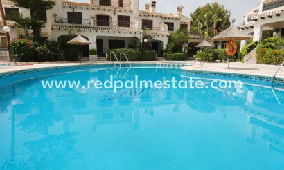 Villa - Återförsäljning - Orihuela Costa - Orihuela Costa