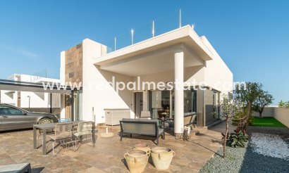 Villa - Återförsäljning - Orihuela Costa - Orihuela Costa