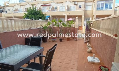 Villa - Återförsäljning - Orihuela Costa - Orihuela Costa