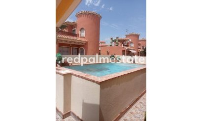 Villa - Återförsäljning - Orihuela Costa - Playa Flamenca