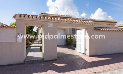 Villa - Återförsäljning - Orihuela Costa - Playa Flamenca