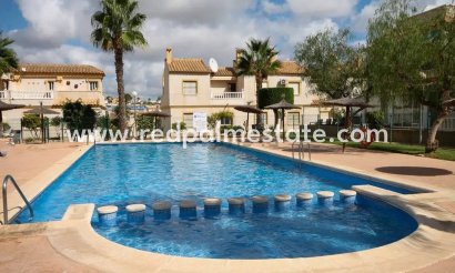 Villa - Återförsäljning - Orihuela Costa - Villamartín