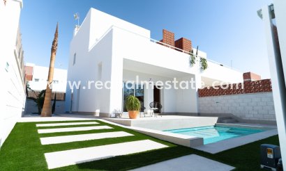 Villa - Återförsäljning - Pilar de la Horadada - Pilar de la Horadada